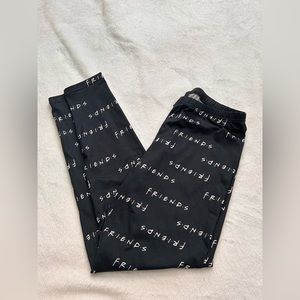 f•r•i•e•n•d•s leggings